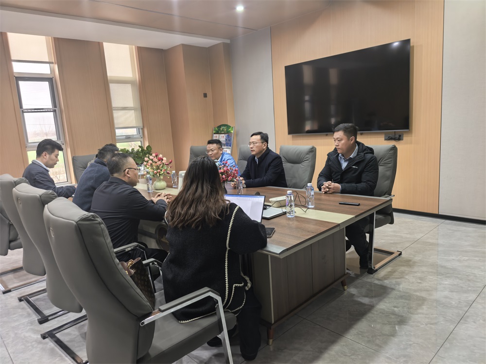 山高新能源来辛诚考察交流